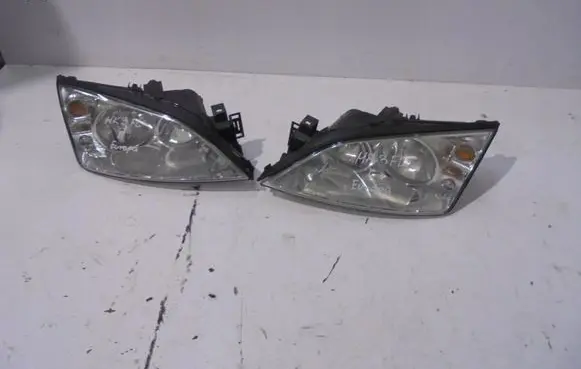 Ford Mondeo Mk III Headlight/headlamp