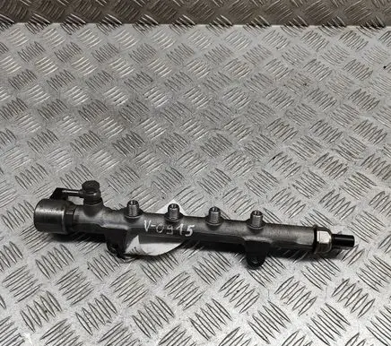 Mercedes-Benz C W205 Fuel main line pipe A6510700700