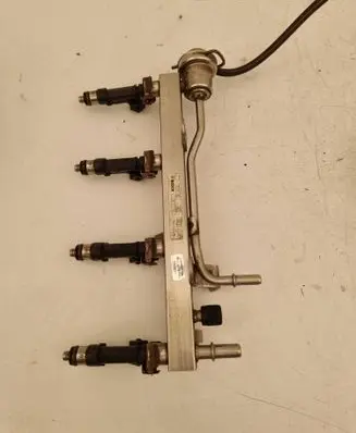 Opel Astra J Fuel main line pipe 55577580