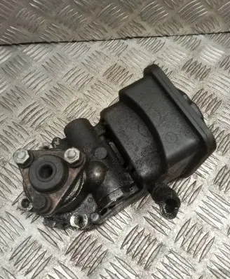 BMW 3 E46 Power steering pump
