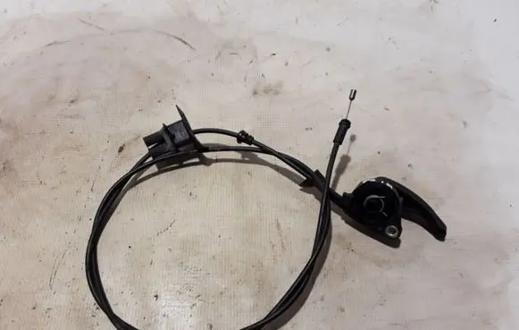 Engine bonnet/hood lock release cable