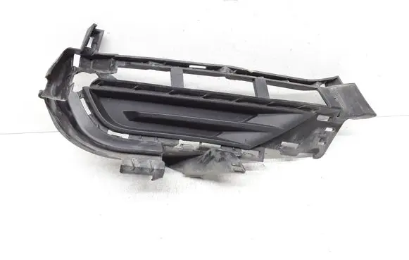 Volvo S90, V90 Front bumper lower grill 31425077