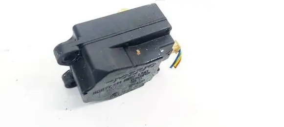 Volvo S60 Air flap motor/actuator 30676511