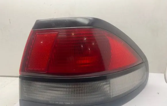 Mazda 626 Rear/tail lights 22061825