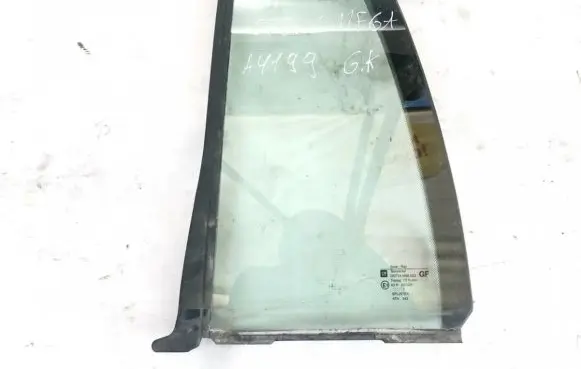 Opel Omega B1 Rear vent window glass 