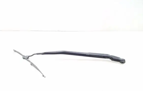 Nissan Primera Front wiper blade arm