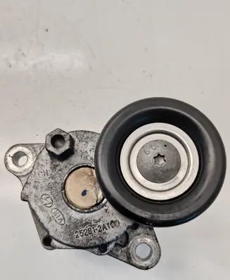 KIA Sportage Generator/alternator belt tensioner 252812A100