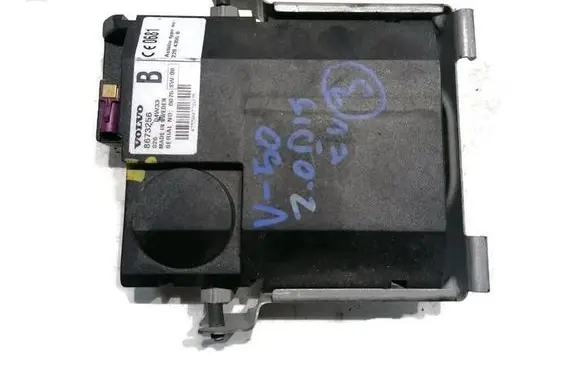 Volvo V50 Phone control unit/module 8673256
