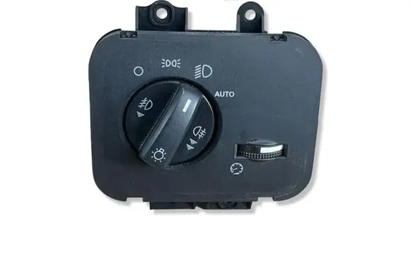 Land Rover Discovery 3 - LR3 Light switch YUD501220