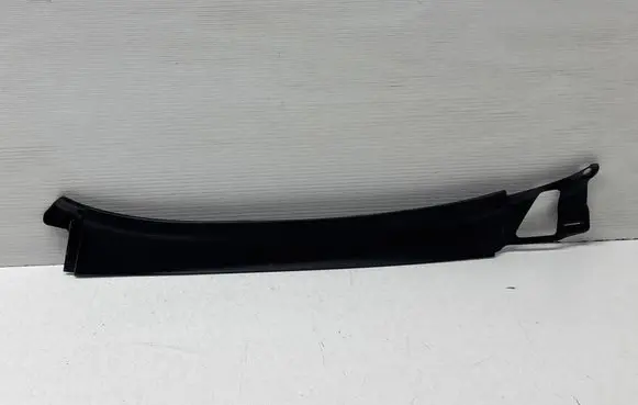 Porsche Panamera (970) Fender end trim 97050471200