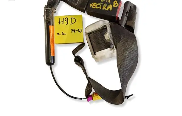 Opel Vectra B Rear seatbelt 12524474744155