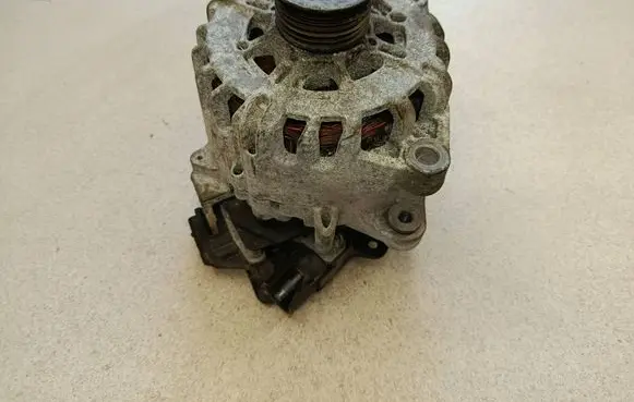 Peugeot 508 Generator/alternator 9675753680 2612707B 1ST60C017