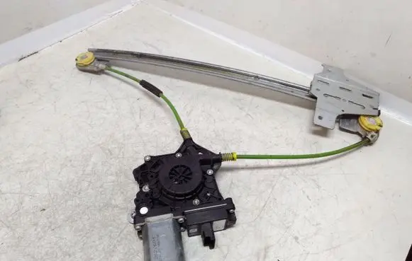 Peugeot 807 Rear door window regulator with motor 32262604 0206008907