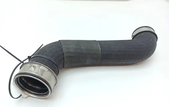 Mercedes-Benz E W211 Intercooler hose/pipe