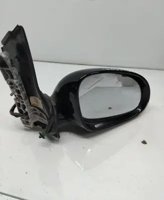 Volkswagen Golf Plus Front door electric wing mirror 076014