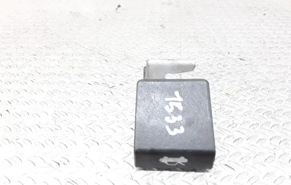 Opel Frontera B Engine bonnet (hood) release handle