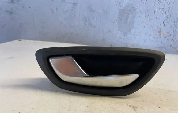 Front door interior handle