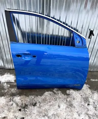 KIA Sportage Front door