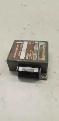 Audi A4 S4 B5 8D Airbag control unit/module 8A0959655B 0285001037