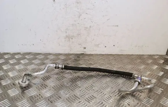 Jaguar E-Pace Air conditioning (A/C) pipe/hose J2064E