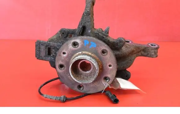 Renault Scenic III - Grand scenic III Front wheel hub spindle knuckle