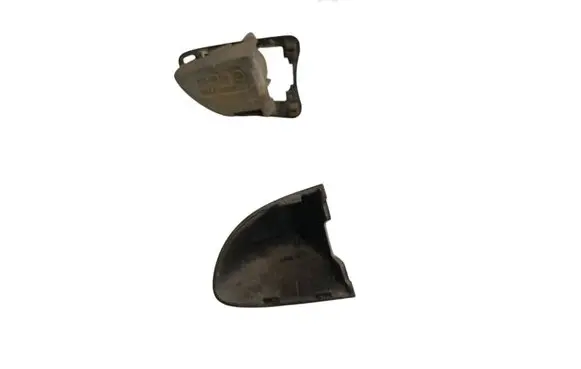 Volkswagen PASSAT B6 Front door handle cover 3C0837880