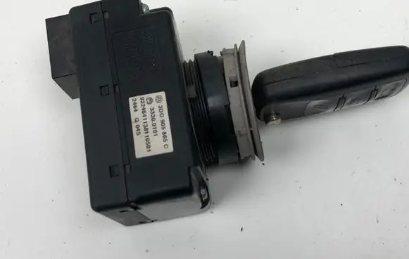 Audi A8 S8 D3 4E Ignition lock 3D0905865C 33300101