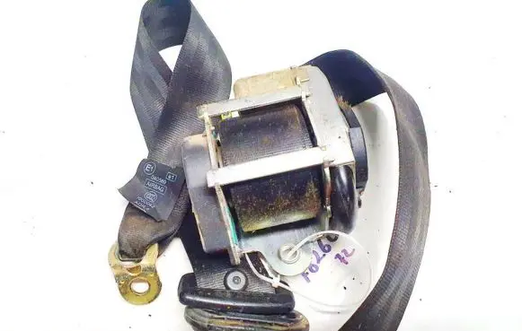 Skoda Octavia Mk2 (1Z) Front seatbelt 60251900