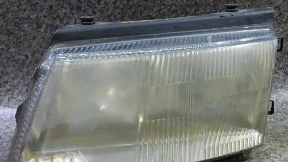 Volkswagen PASSAT B5 Headlight/headlamp