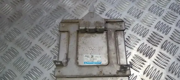 Mazda 626 Engine control unit/module e2t03774m fp0118881e
