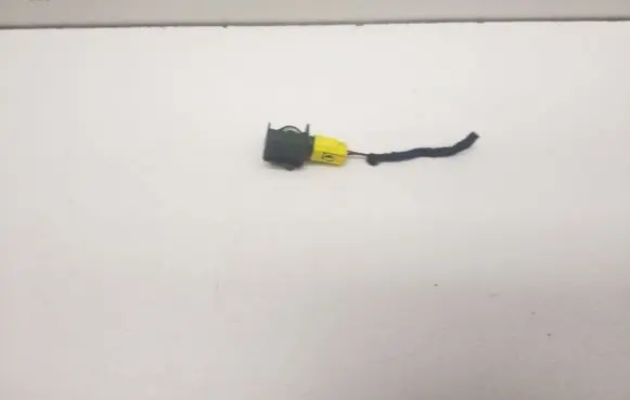 Mercedes-Benz E W212 Airbag deployment crash/impact sensor A1729056000