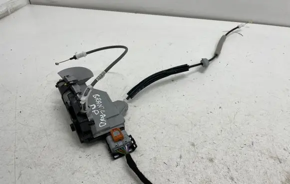 Opel Grandland X Front door lock PSA146097
