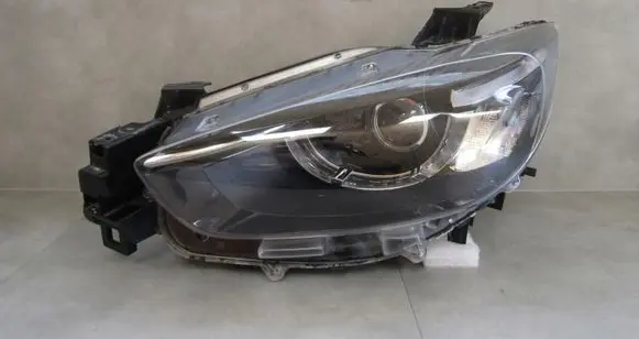 Mazda CX-5 Headlight/headlamp