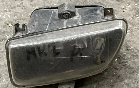 Ford Mondeo MK II Front fog light 93BG15233AA