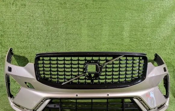 Volvo XC60 Front bumper 