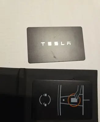 Tesla Model Y Ignition key/card Bt23HCFCARDKEY CARDKEY