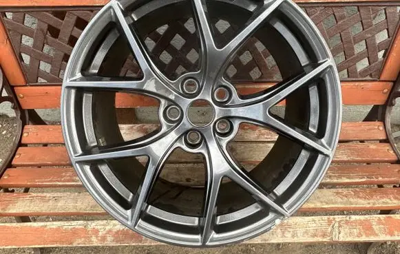 Ford Mustang Mach-E R19 alloy rim 
