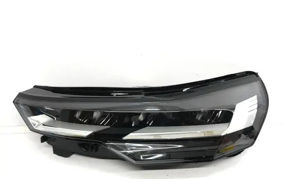 Renault Captur II Headlight/headlamp 260604753R 1EX01671401 20230404