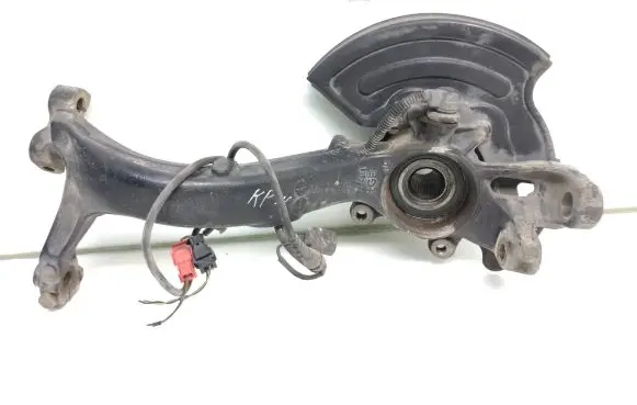 Audi A6 S6 C5 4B Front wheel hub spindle knuckle 8d0407257 8d0615311g