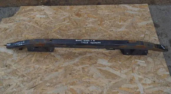 Renault Twingo II Front bumper support beam 752103281R