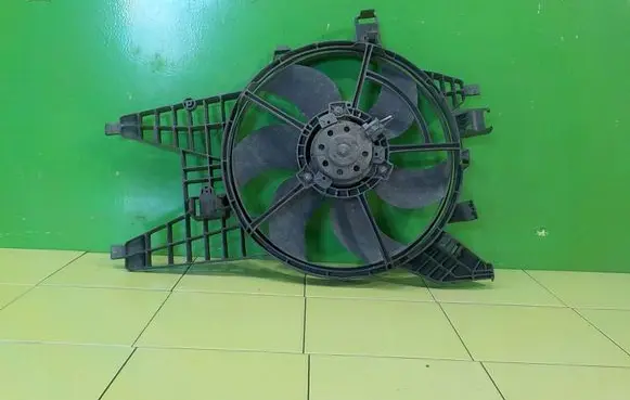 Renault Kangoo II Fan set 14AB108