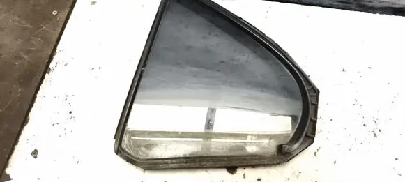 Mitsubishi Lancer X Rear vent window glass 5740A041