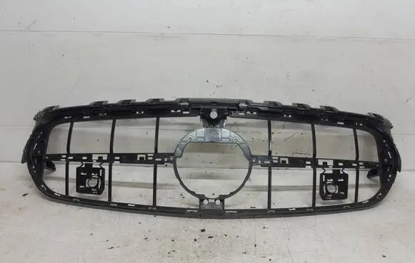 Mercedes-Benz B W247 Front grill A2478884201 A2478888601 A2478884701