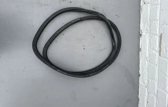 Skoda Enyaq iV Front door rubber seal 11A867911B