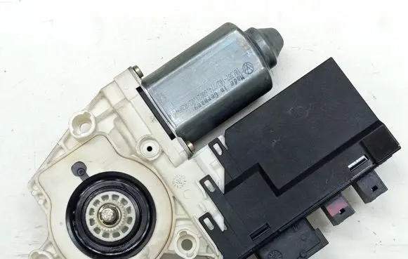Peugeot 807 Front door window regulator motor 990186200 BHCEXL94 503620030203