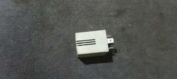 Renault 19 Other relay 2048002