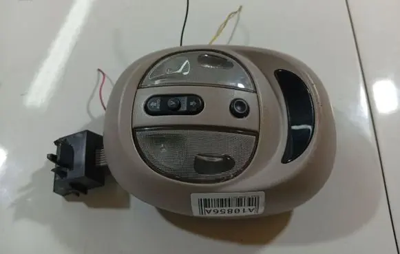 Chrysler PT Cruiser Front seat light 0TB77TRMA