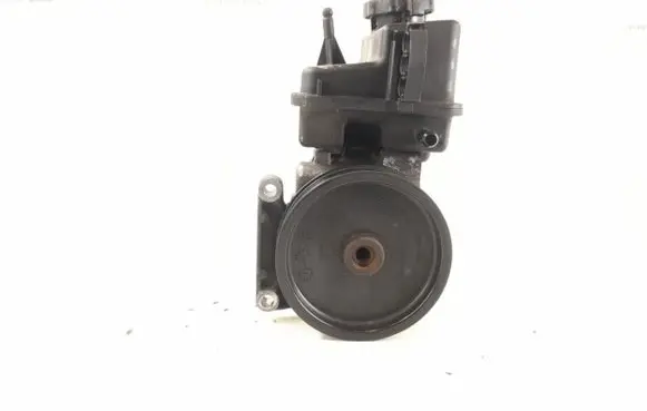 Mercedes-Benz C W204 Power steering pump 0064661501 0064662601