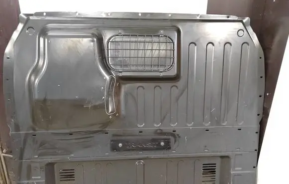 Ford Transit Trunk separation 