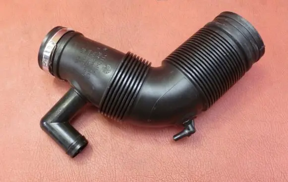 Volkswagen Polo V 6R Air intake duct part 6R0129654C